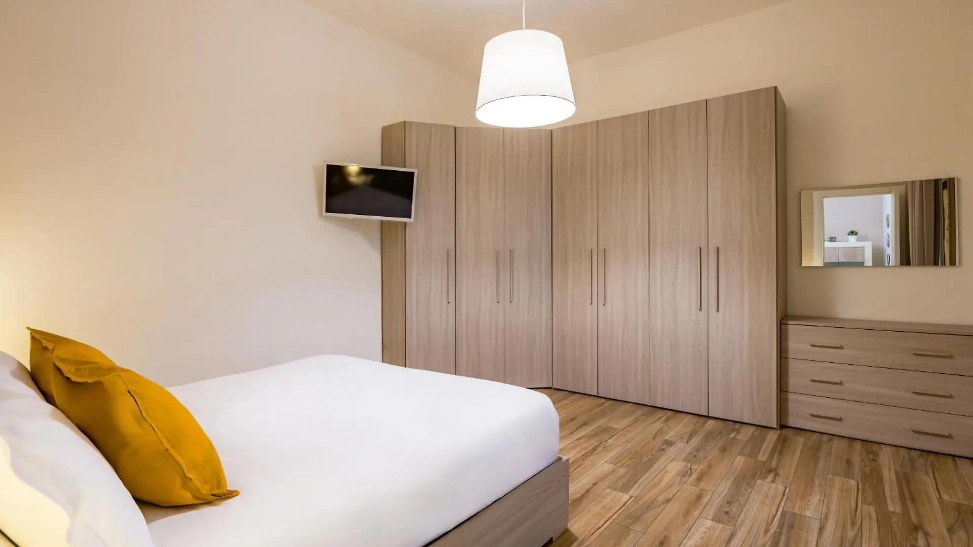 Piazza Carlo III Apartment By Wonderful Italy Napoli 0*,  Italien