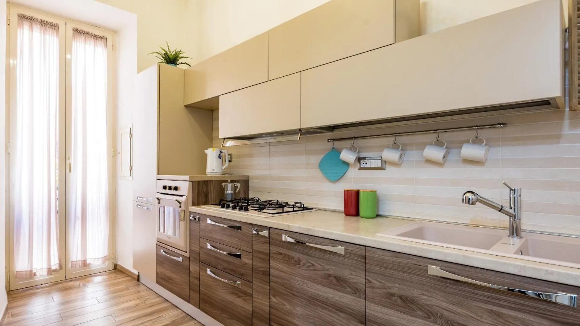 Piazza Carlo III Apartment By Wonderful Italy Napoli Italien